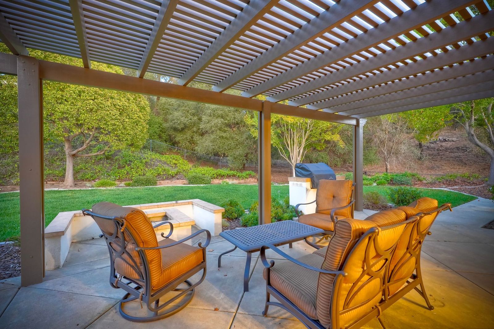 Seating under the pergola
